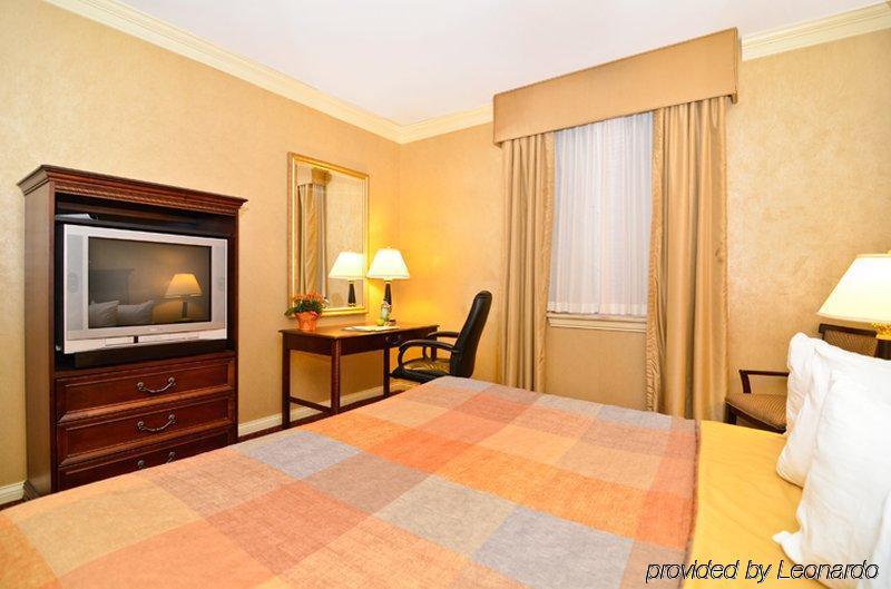 Fairfield Inn & Suites By Marriott Milwaukee Downtown Pokój zdjęcie